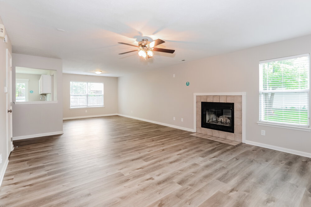 Building Photo - 56 Knoll Ln