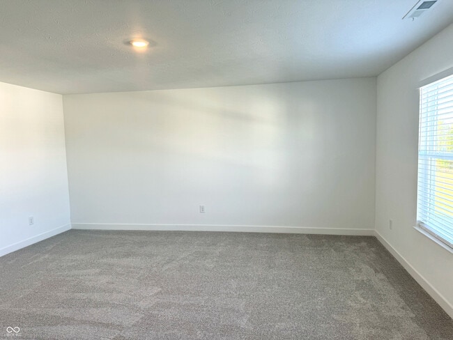 Building Photo - 769 Felix Dr