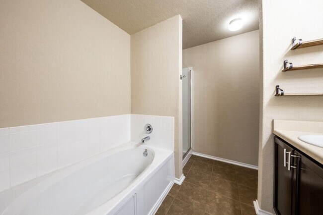 Building Photo - 11730 Cayenne Canyon