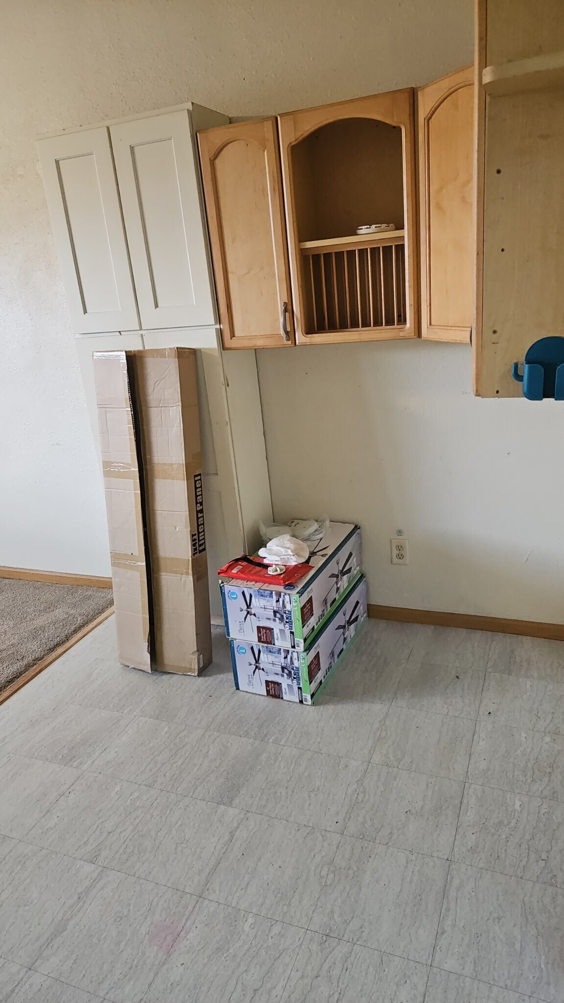 Building Photo - 125 Main St