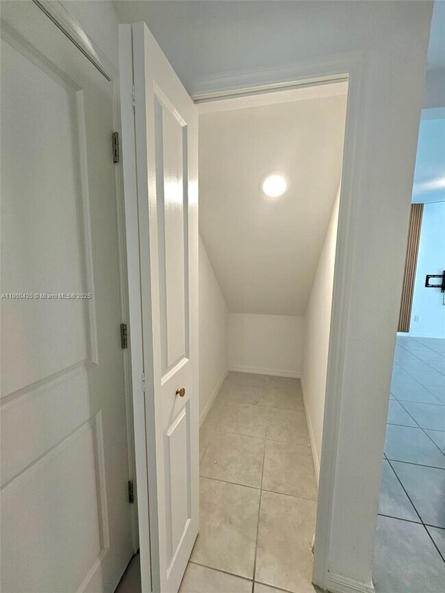 Building Photo - 6346 Back Forty Lp