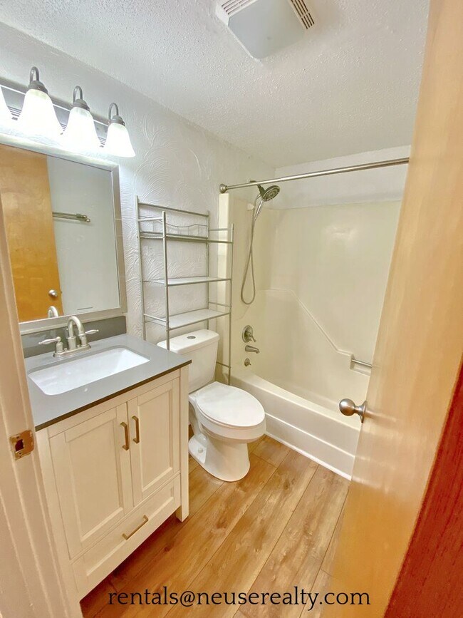 Building Photo - Resort-Style Waterfront Living in Fairfield Harbour! * Beautiful 1BR Condo in Marina Community!