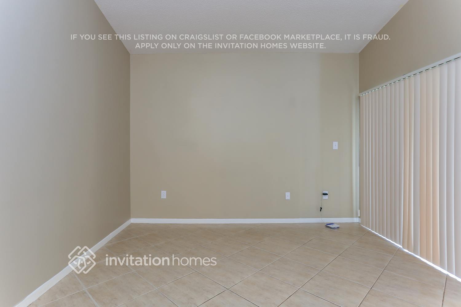 Building Photo - 15131 S Waterford Dr