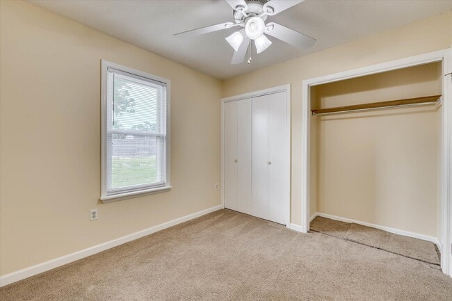 Building Photo - 125 Cyndee Cir