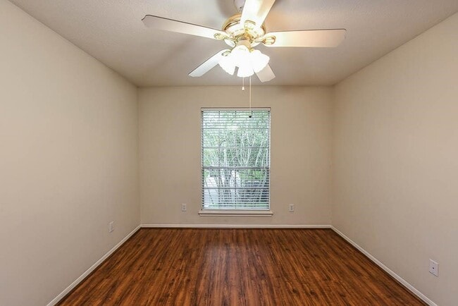 Building Photo - 4530 Casey Cir