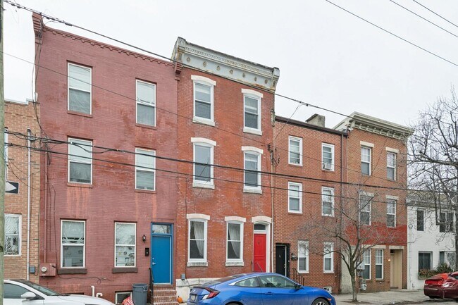 Building Photo - 1228 Catharine St