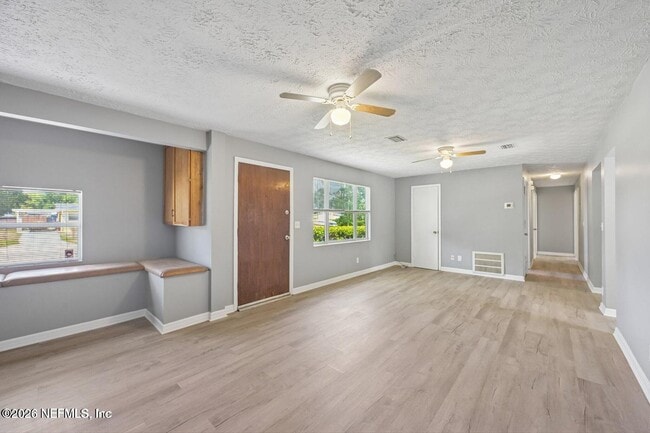 Building Photo - 8032 Lourdes Dr S