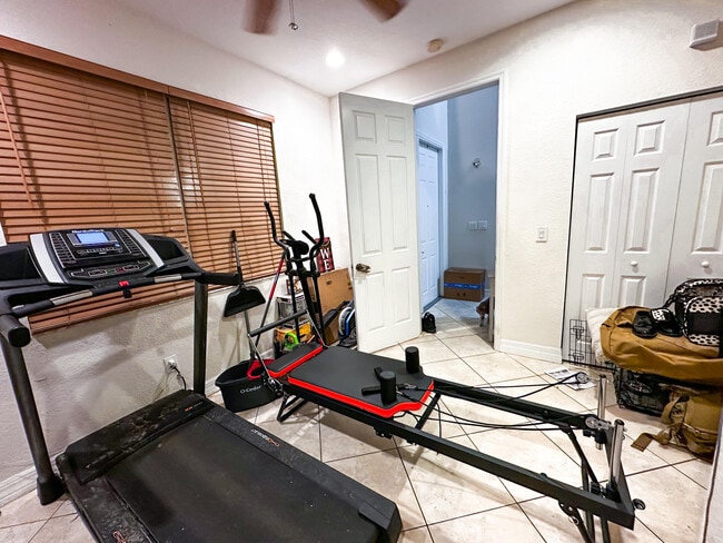 Building Photo - 137 Ocean Cay Way