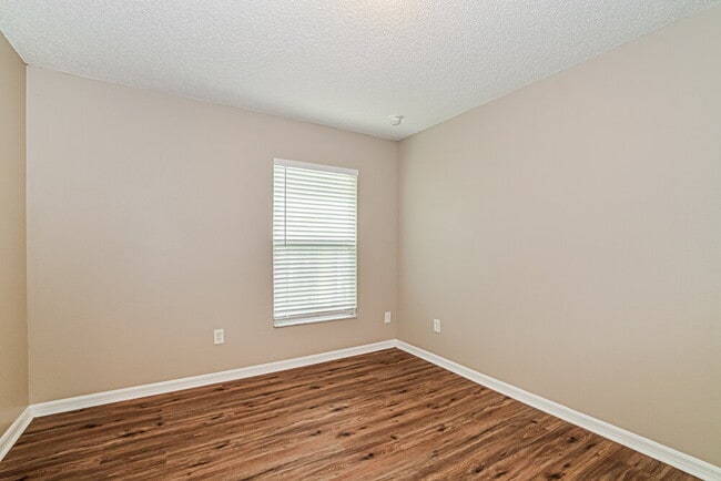 Building Photo - 8655 Fort Jefferson Blvd