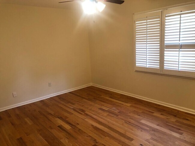 Building Photo - 578 Aspen Loop