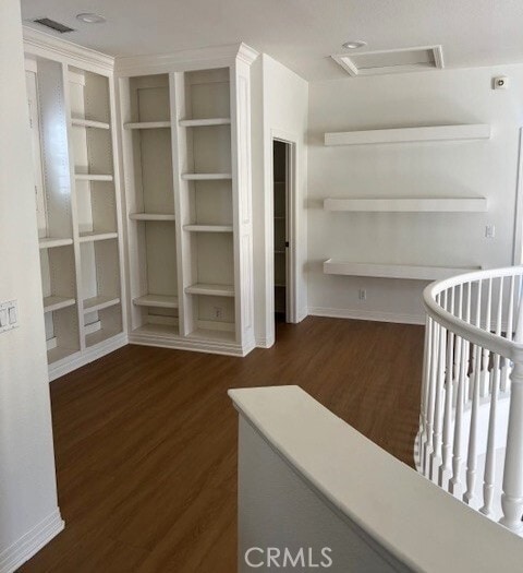 Building Photo - 1320 Sun Dial Dr