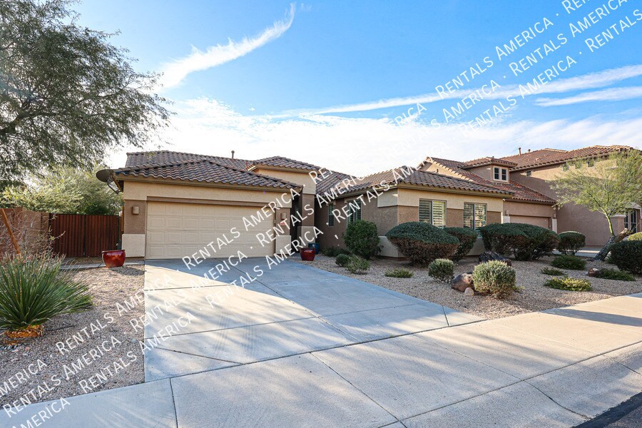 Building Photo - 8351 W Rosewood Ln