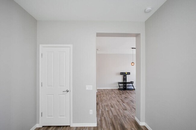 Building Photo - 8266 Arden Landing Pl