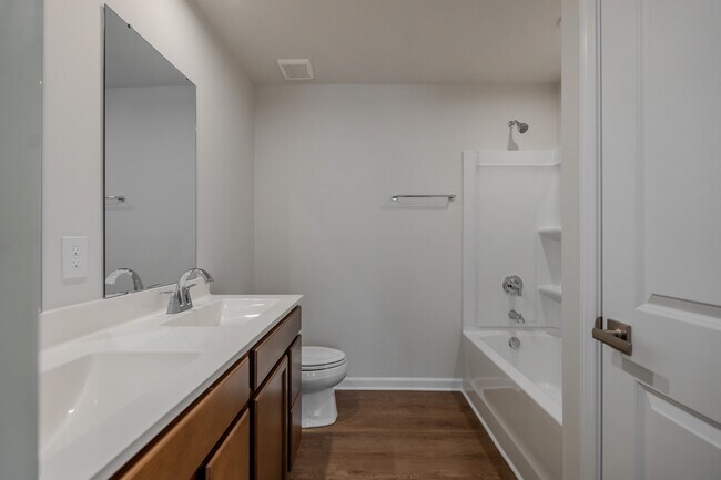 Building Photo - 113 Filly Ln