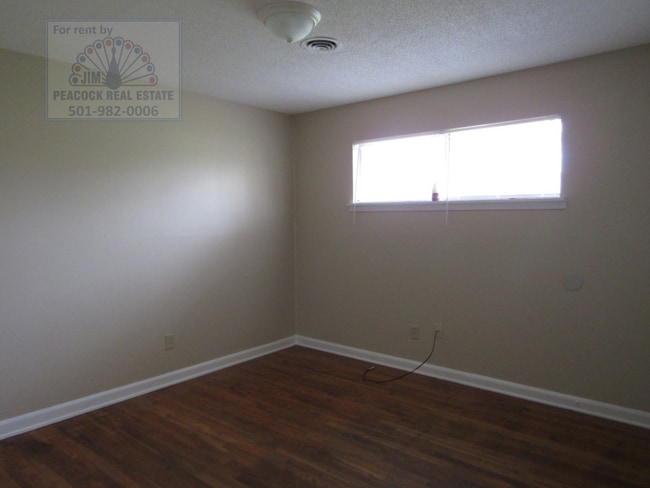 Building Photo - 512-512 Poplar St