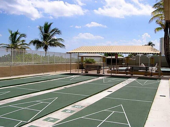 Building Photo - 1980 S Ocean Dr