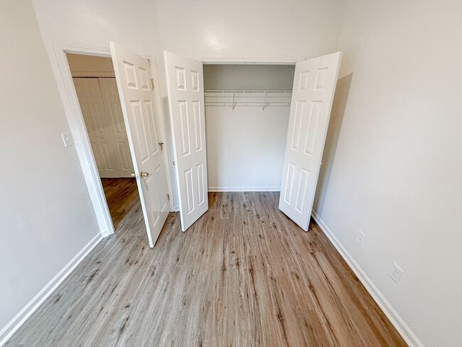 Building Photo - 2468 Spring St NW