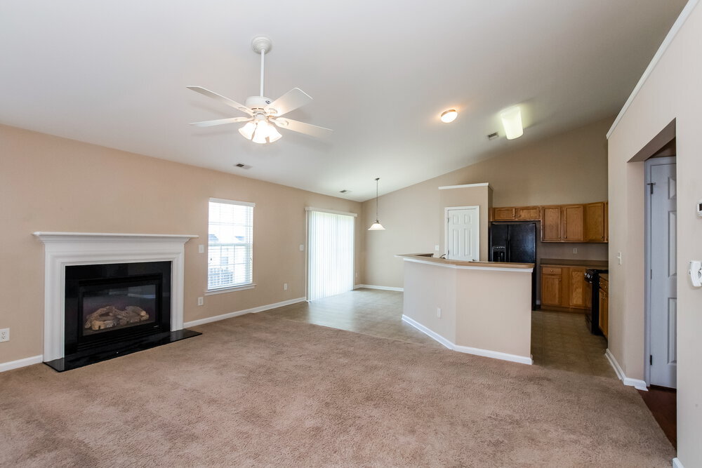 Building Photo - 722 Hope St