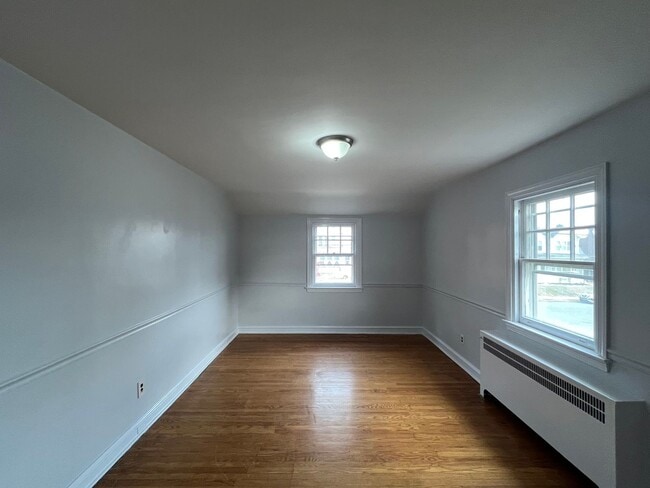 Building Photo - 1814 Napfle Ave