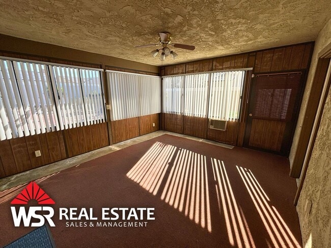 Building Photo - Sun City 55+ Community | 2 Bed, 2 Bath with Bonus Sunroom