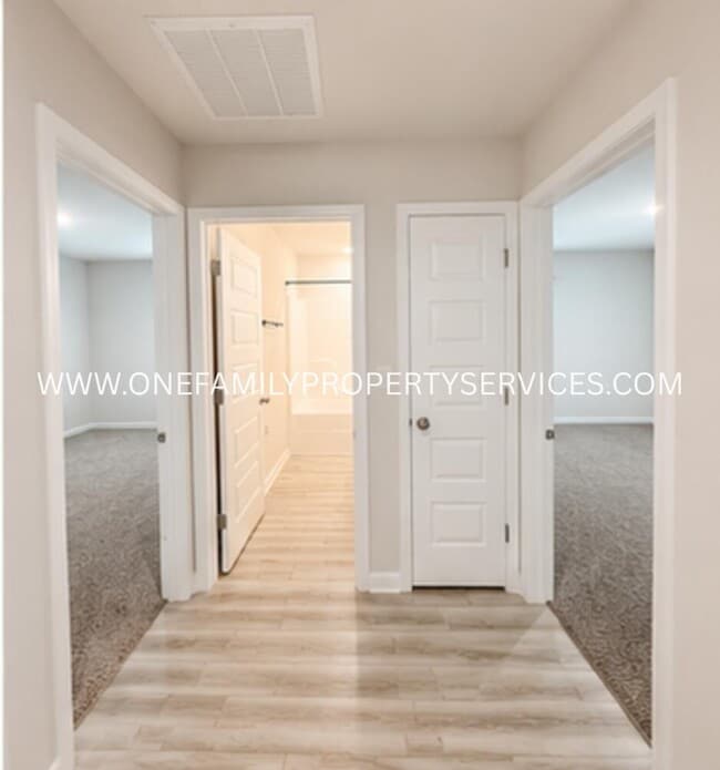 Building Photo - 2606 Saltgrass Wy