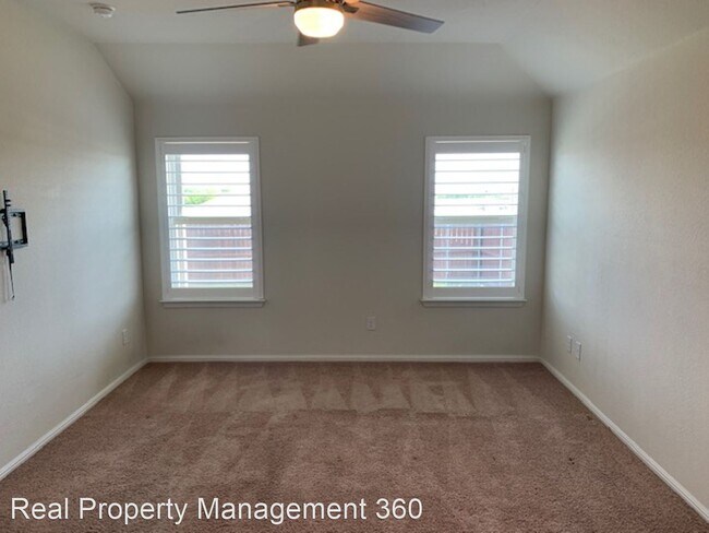 Building Photo - 4 br, 2 bath House - 10037 Huntersville