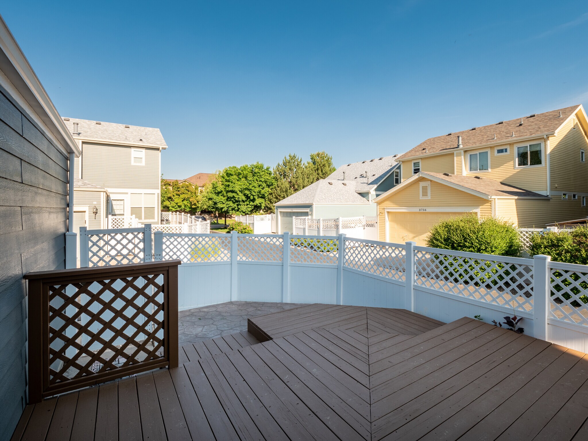 Building Photo - 5162 Cinquefoil Ln