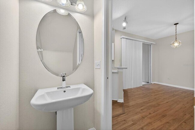 Building Photo - 11047 Black Swan Ct