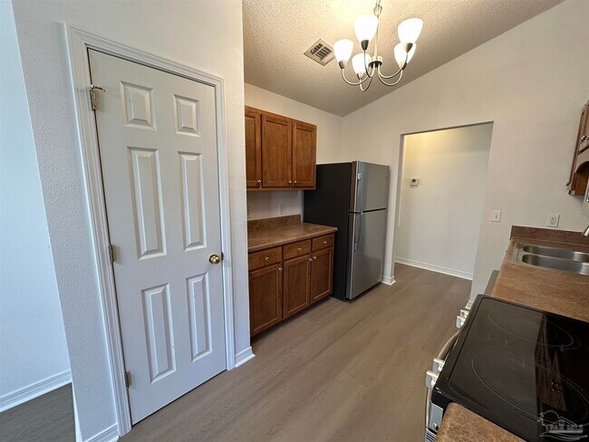 Building Photo - 7959 Cayenne Way