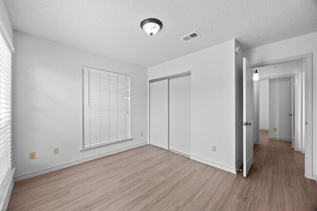 Building Photo - 14203 Anita Marie Ln