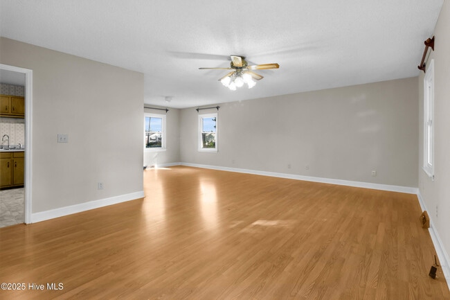 Building Photo - 209 McCoy Ave