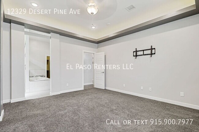 Building Photo - 12329 Desert Pine Ave
