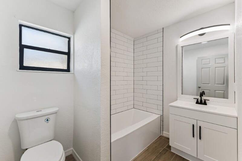 Building Photo - 431 Sheldon St