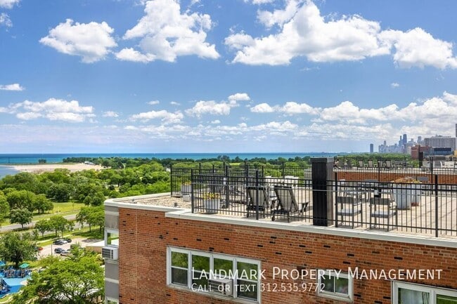 Building Photo - 4980 N Marine Dr