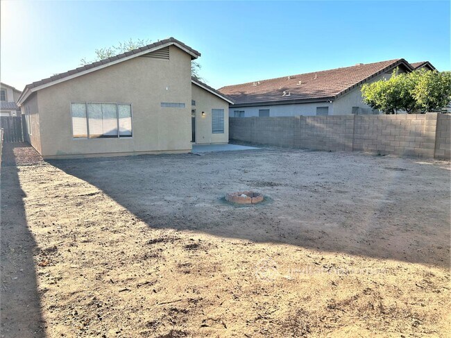 Building Photo - 18323 N 147th Dr