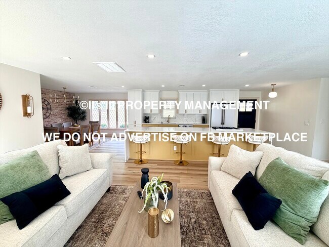 Building Photo - 9730 State Line Rd