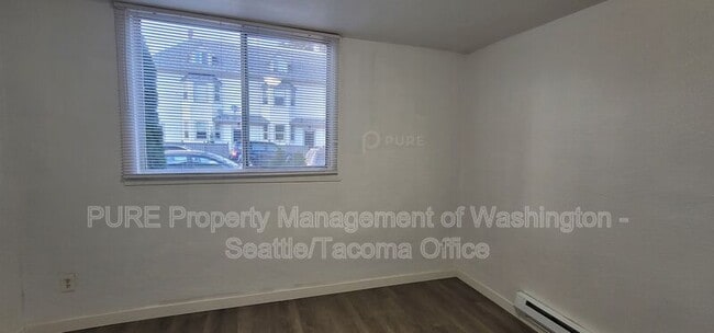 Building Photo - 1308 S 8th St