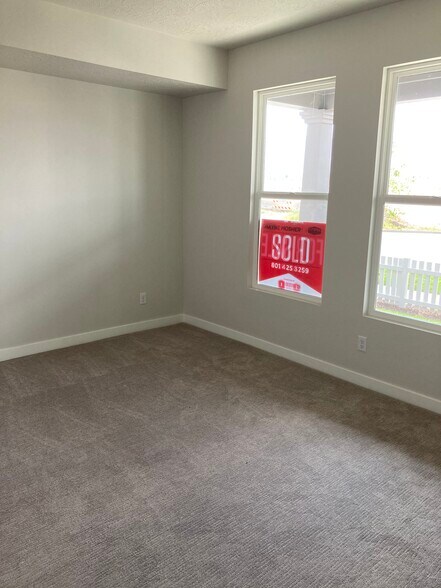 Bedroom 3 - 11321 S Prosperity Rd