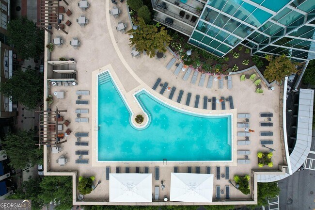 Building Photo - 1080 Peachtree St NE