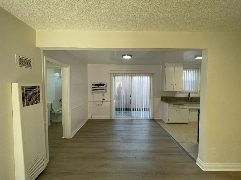 Building Photo - 19401 Haynes St