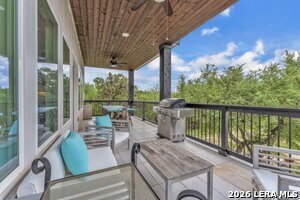 Building Photo - 2488 Waterfront Park Dr