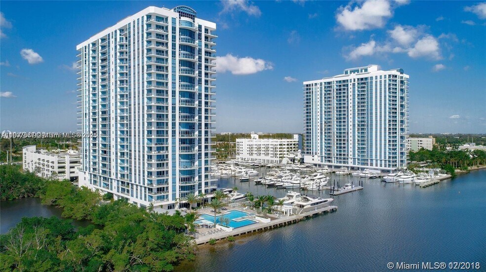 Building Photo - 17301 Biscayne Blvd