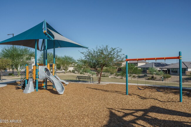 Building Photo - 20673 E Canary Way