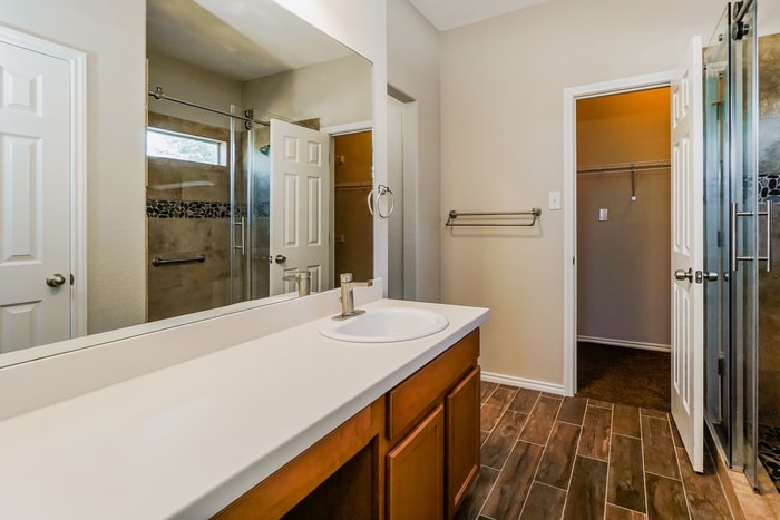 Building Photo - 3103 Thunder Gulch