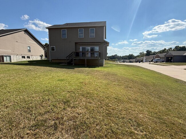 Building Photo - 2100 Providence Park Ln