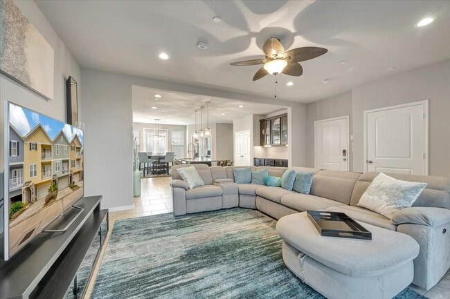 Building Photo - 1414 Veranda Mist