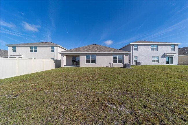 Building Photo - 8848 SW 49th Cir