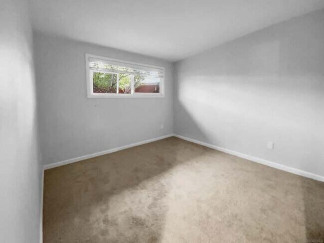 Building Photo - 630 J St