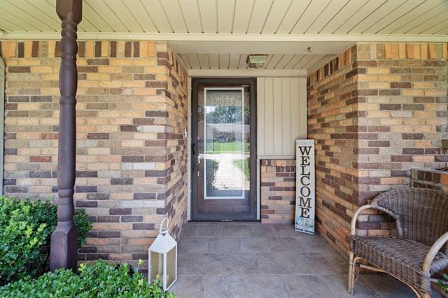 Building Photo - 3300 Nashville Ave