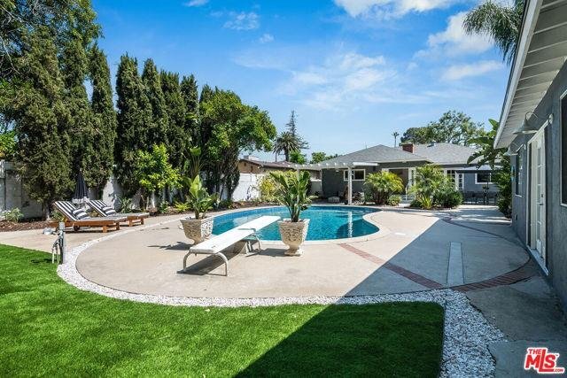 Building Photo - 12747 Kling Street, Los Angeles, CA 91604 ...